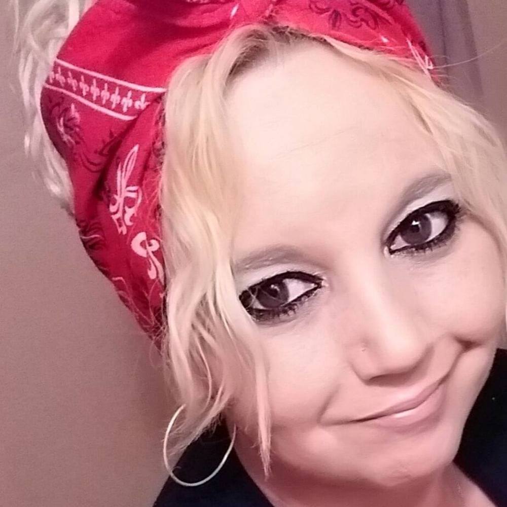 Meet your Posher, Misty